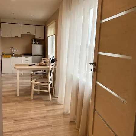 Esse Apartament Gulbene Exterior photo